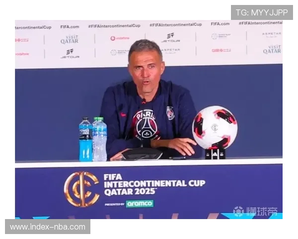 恩里克谈大巴黎六冠王：既有经验丰富老将，也有年轻球员，目标是为球迷带来快乐