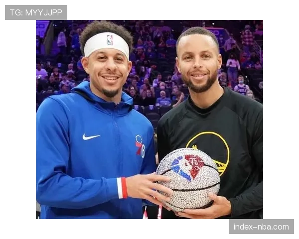 勇士官宣转正斯宾塞:14+2名单出炉巴特勒报销库里领衔